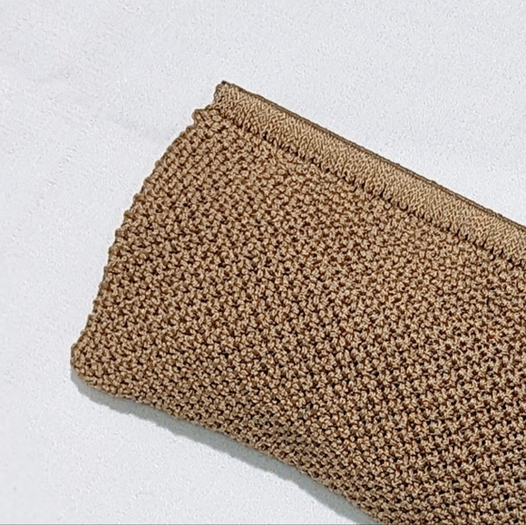 Vintage Woven Clutch - Picture 2 of 6